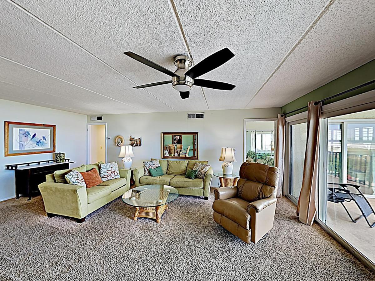 New Listing! Fernandina Beach Oasis With Pool Condo Esterno foto